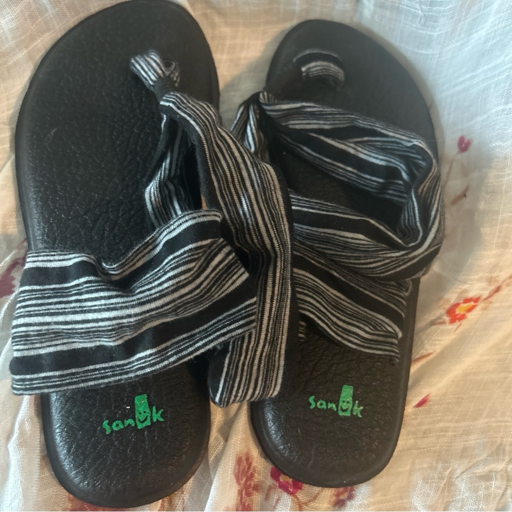 Sanuk Black and White Striped Sandals